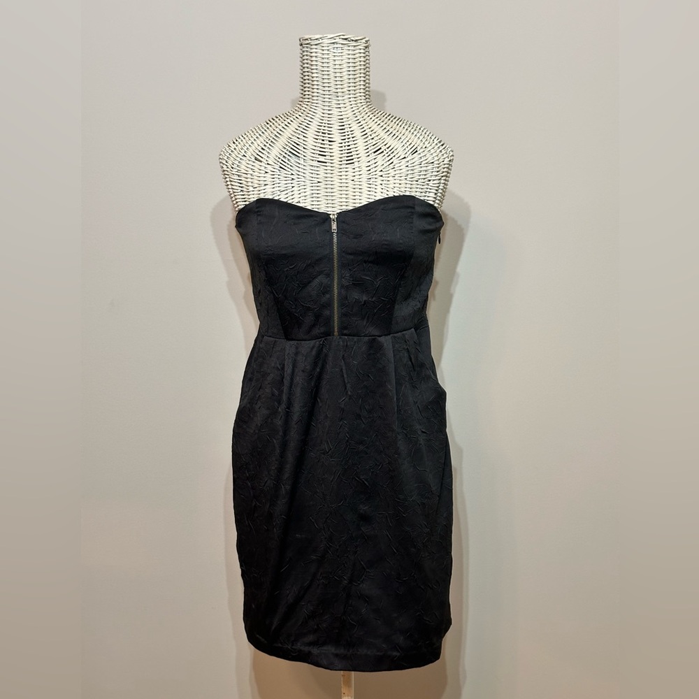 Black strapless minidress